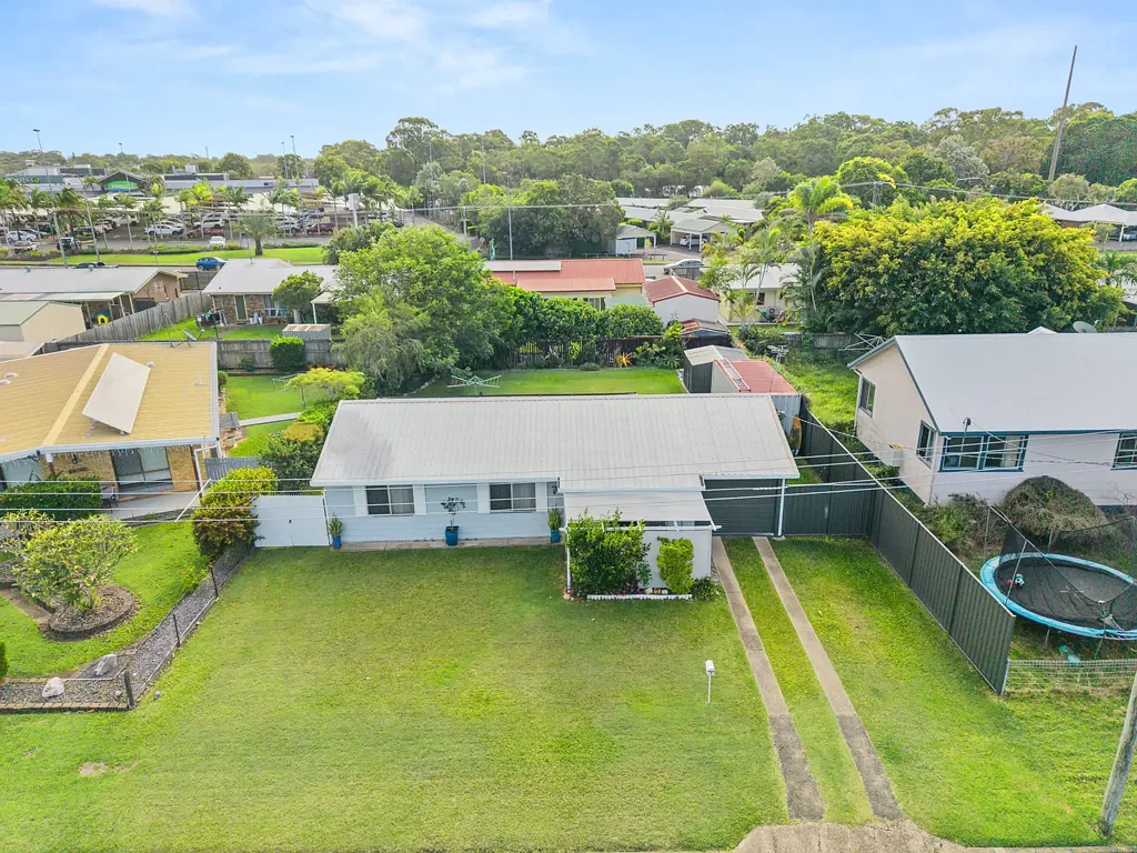 7 Riley Street, Urangan, QLD 4655