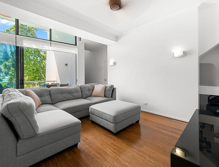 9D/28 Bayview Street, Runaway Bay, Gold Coast, 3 rūma, 3 rūma horoi, Apartment
