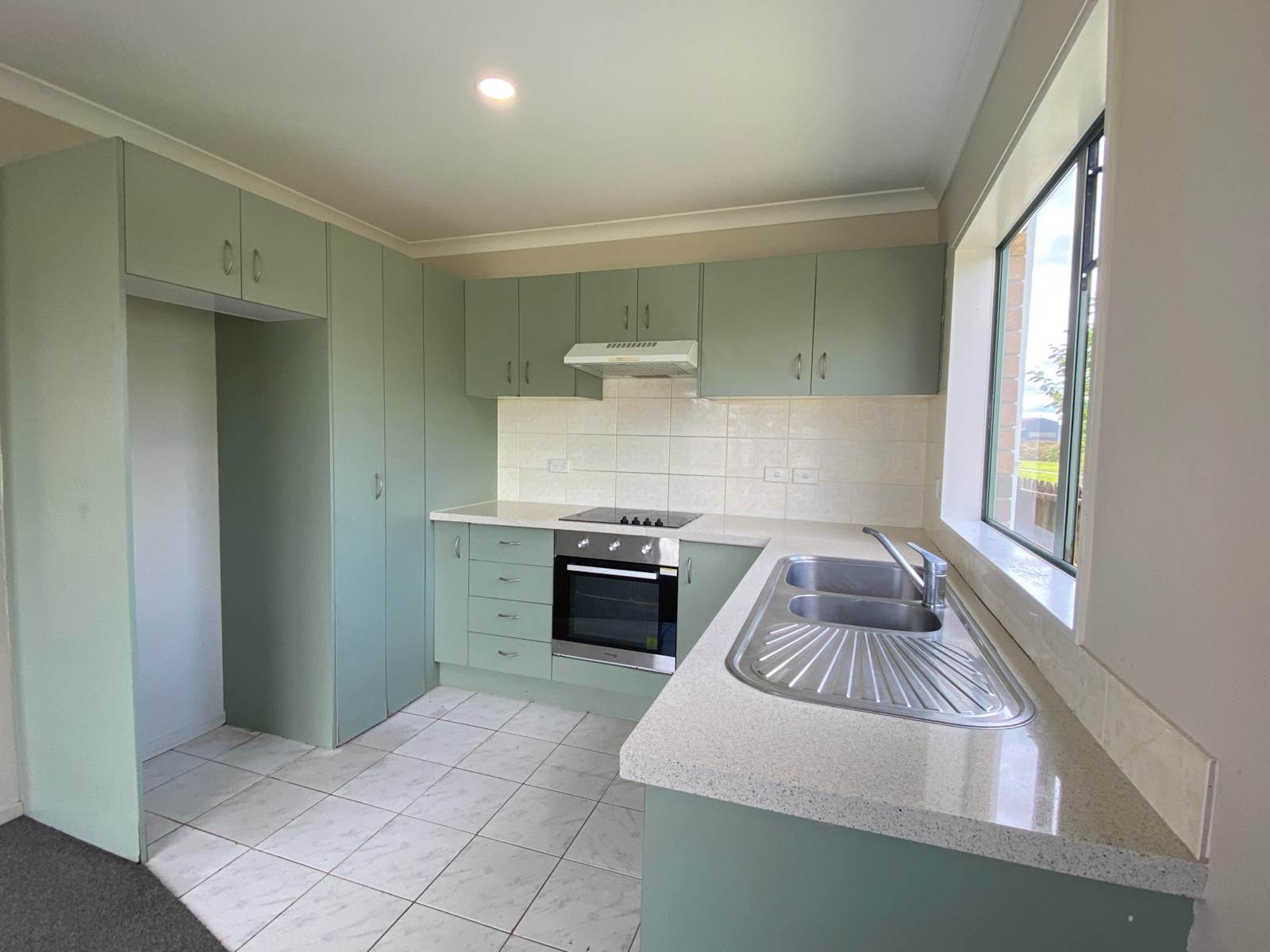 27 Lolim Place, Favona, Auckland - Manukau, 5 chambres, 3 salles de bain, House