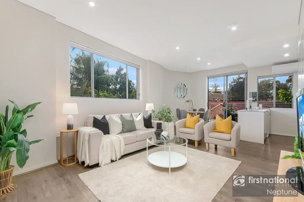 Toongabbie 2कमरा Near New Apartment with North-Facing Balcony in Prime Location!