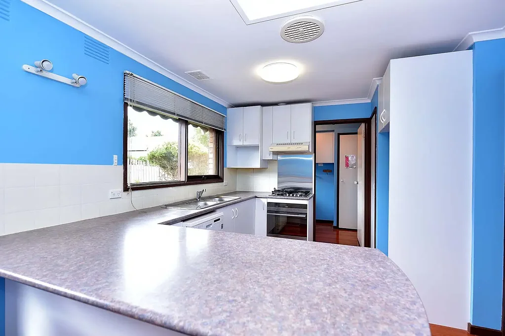 Immaculate Home in the Glen Waverley Secondary College Zone (STSA)