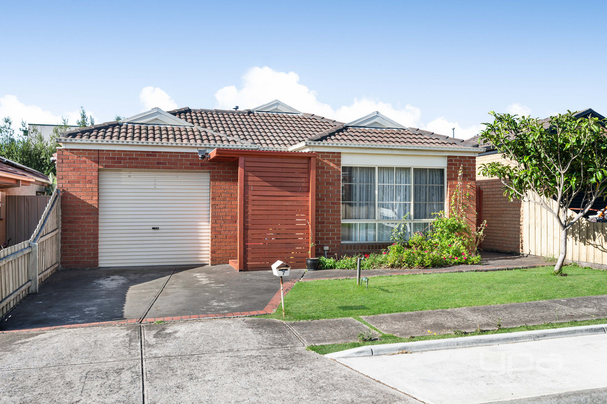 7 MLADEN CT, COOLAROO VIC 3048, 0 rūma, 0 rūma horoi, House