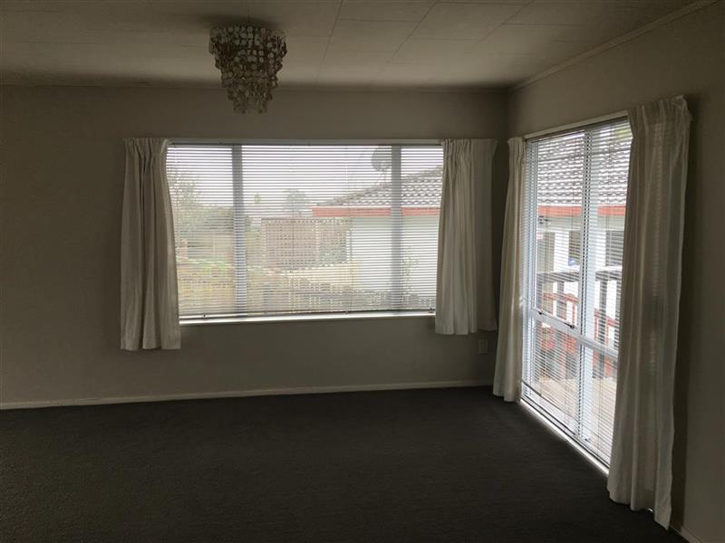 17 Caribbean Drive, Unsworth Heights, Auckland - North Shore, 3 कमरे, 1 बाथरूम