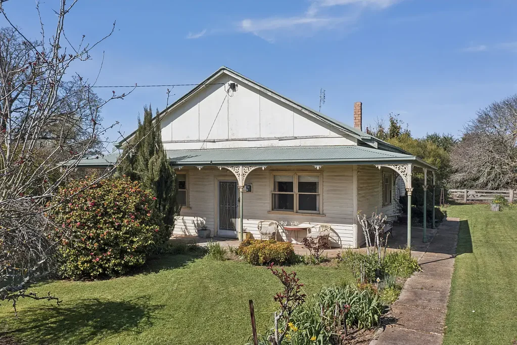 Daylesford 3બેડરૂમ 16 Acres of Daylesford Potential – Restore, Reimagine & Create