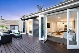 320 Nicholson Street, Black Hill