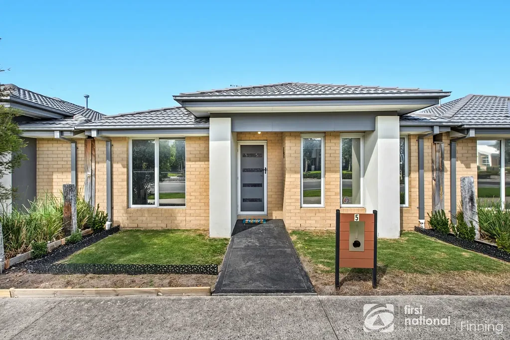 Officer 3 Bedroom Modern Living Meets Smart Investment
