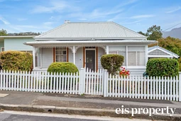 16 Denison Street, South Hobart