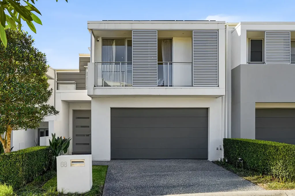 Norwest 4Kwarto Parkside Resort Style Abode - Sensational Location