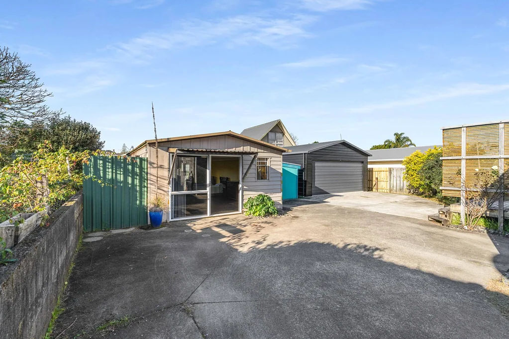 Whangamata 2Habitaciones Vendor has moved - clear instructions to sell