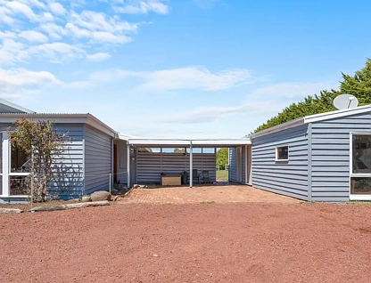 231 Gisborne-Melton Road, Toolern Vale, Western Region, 5 habitaciones, 2 baños, House