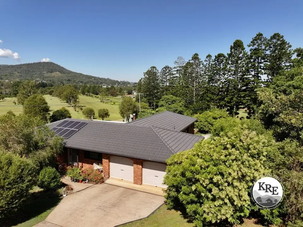 Kyogle 5Phòng ngủ COMMANDING GOLF COURSE VIEWS