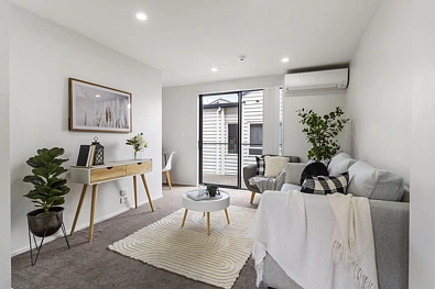 Manurewa 3બેડરૂમ Sharp Value Starter | Professionals