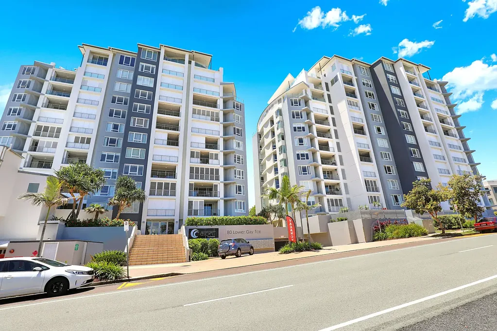 Caloundra 1Zimmer Just Listed - Further Details Pending