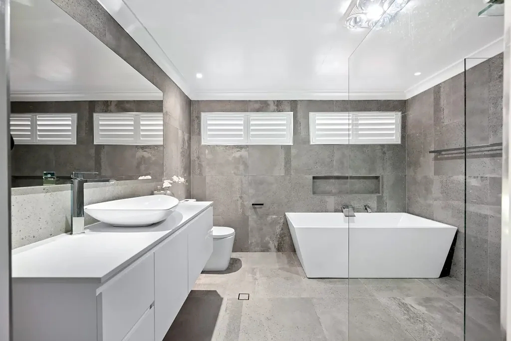 29 Caroline Chisholm Drive, Camden South, NSW 2570