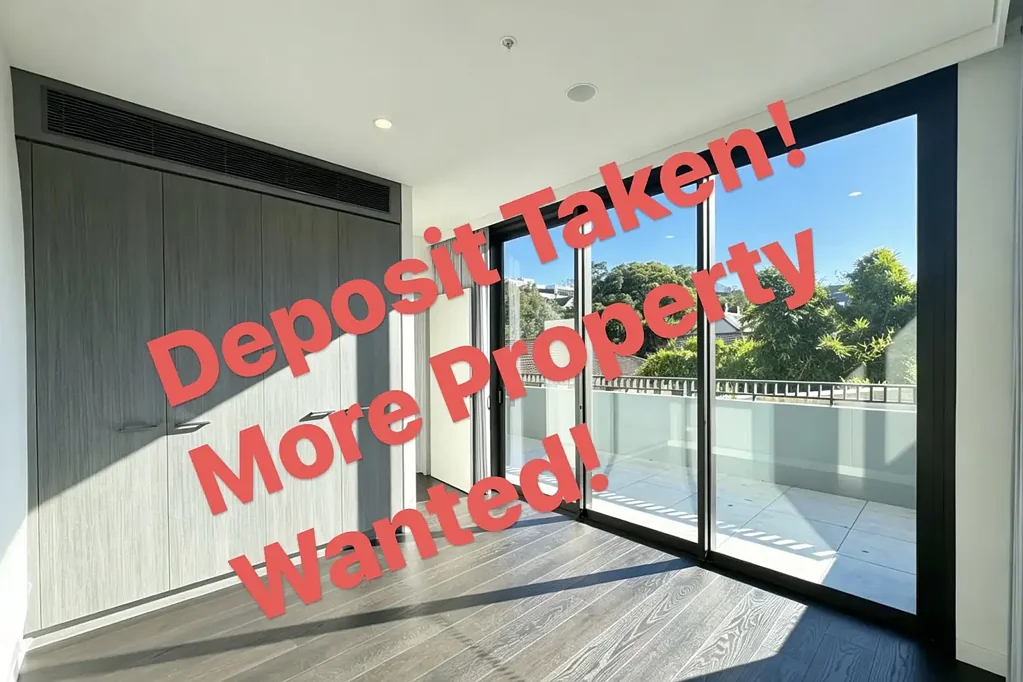 Brand New｜North-Facing｜Big Balcony｜Smart System｜Two Bedroom Apartment with Carspace Close to Transport