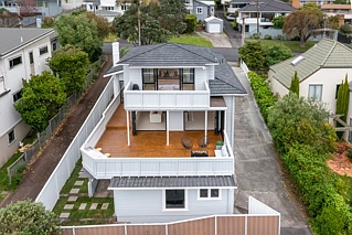 1/45 Rangitoto Terrace, Milford, North Shore City