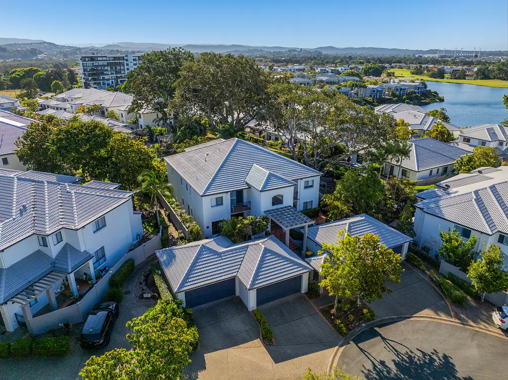 74/85 Palm Meadows Drive, Carrara, QLD 4211