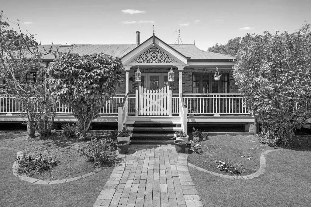 1 Coates Court, Brassall, QLD 4305