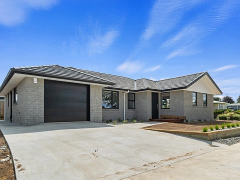 Kihikihi 3房  New home, New Address