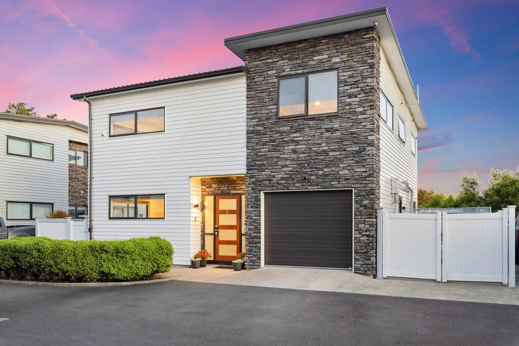 8/7 Wastney Road, Alfriston, Manukau City, Auckland