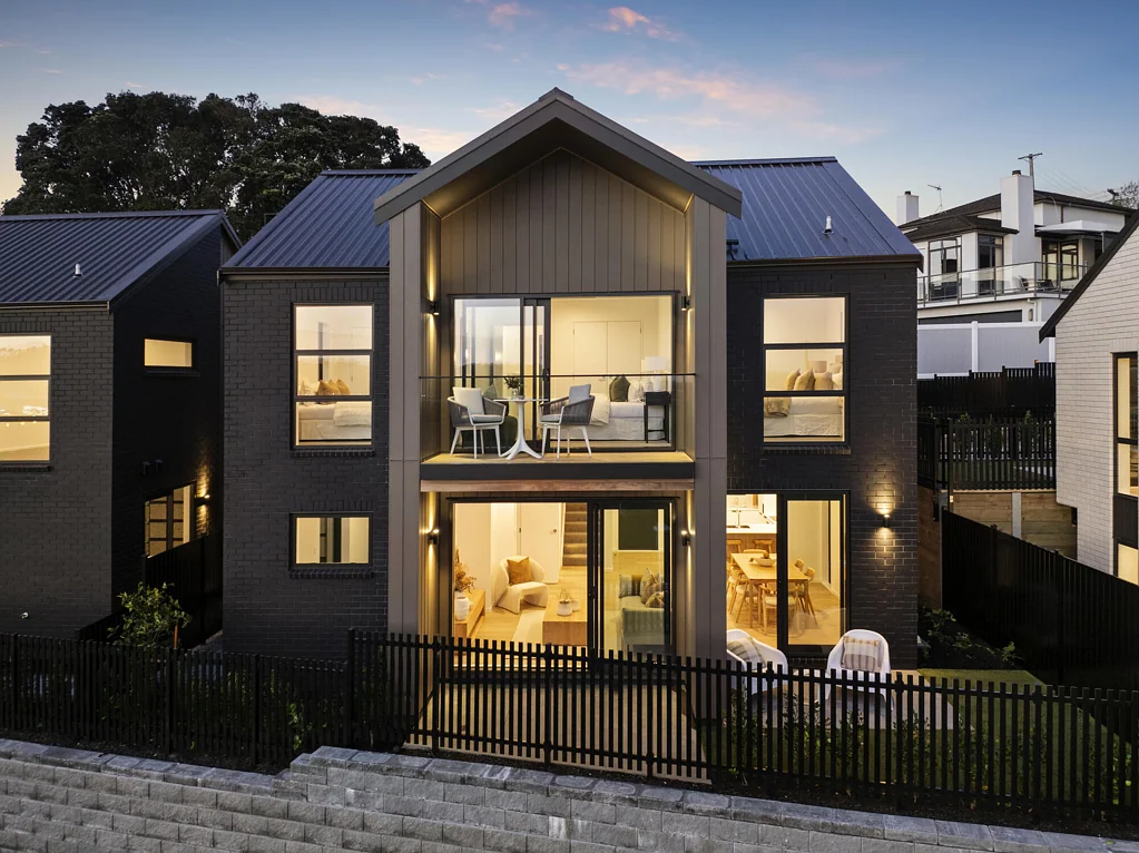 Remuera 3 Slaapkamer Prestige Racecourse Living