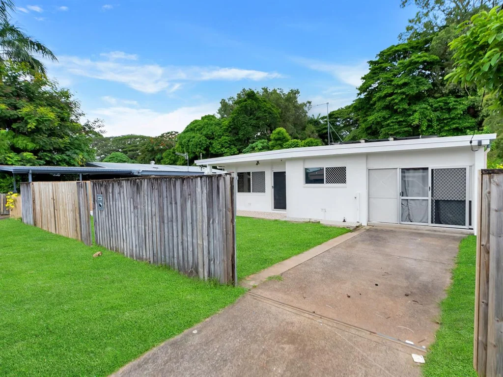 59 Mayers Street, Manoora, QLD 4870