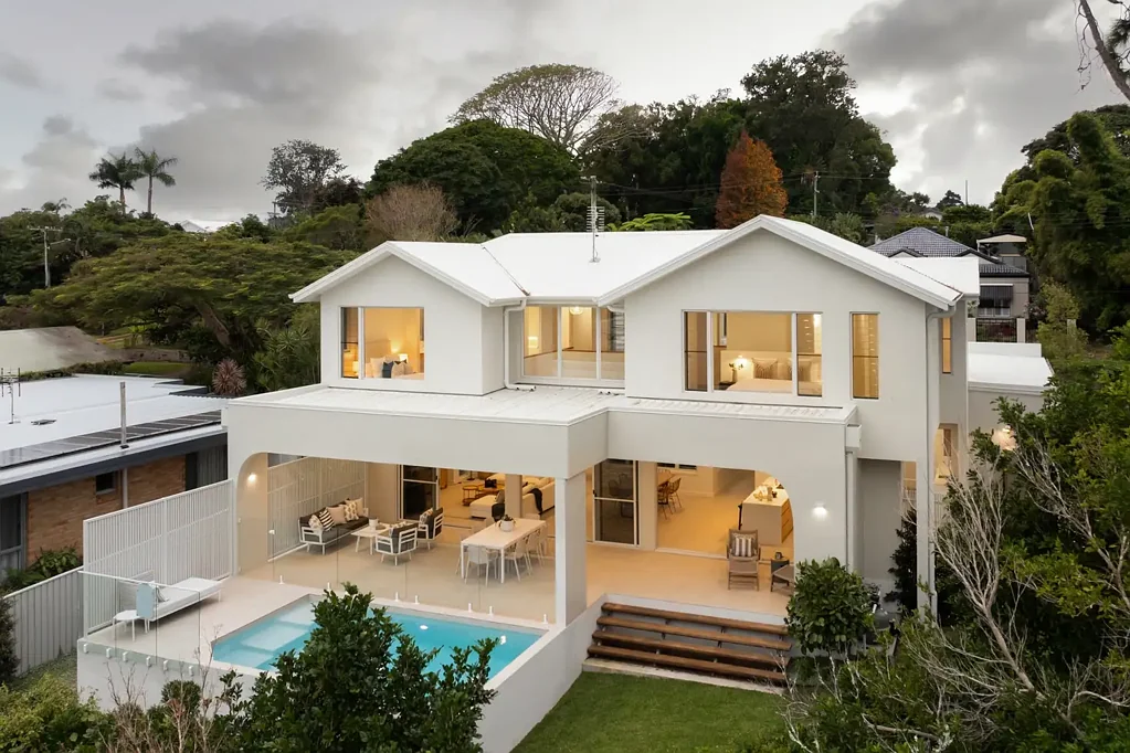 Buderim 5ห้องนอน Brand New: Design, Luxury, Location