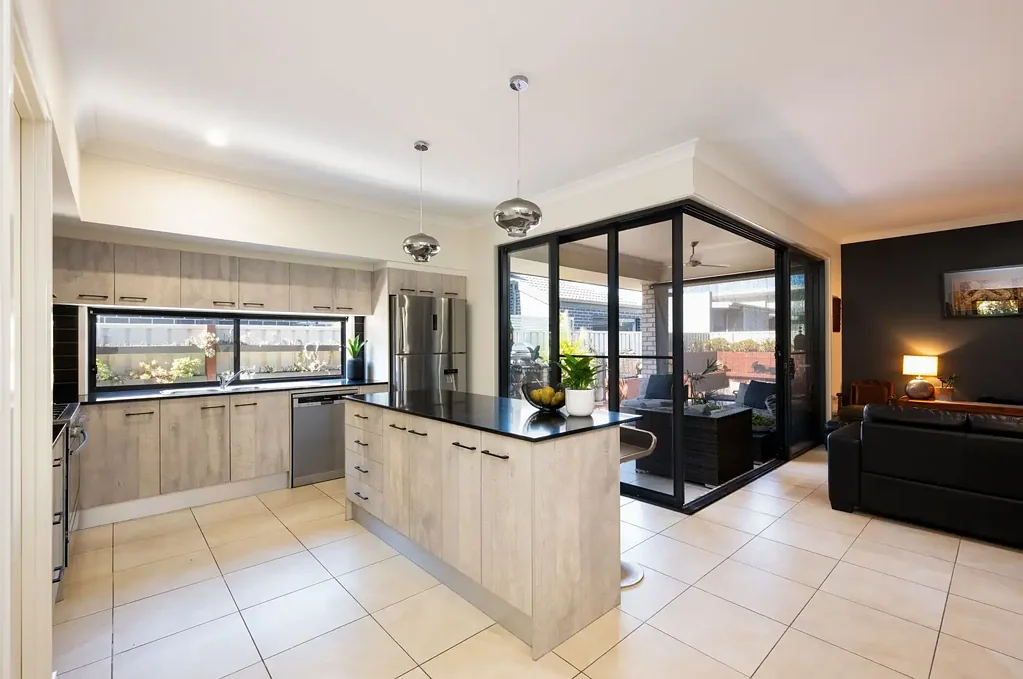 Sandy Beach 4 Bedroom Coastal Comfort Meets Family Functionality