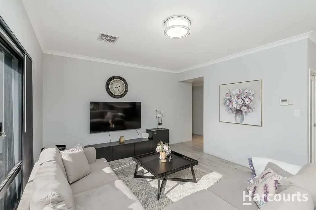 Spacious Family Living in a Prime Woodvale Location