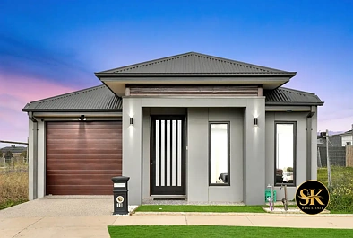 Mount Cottrell 3Zimmer Opportunities like this don't last- #WALK DISTANCE TO FUTURE WEST TRAIN STATION #SHOPS