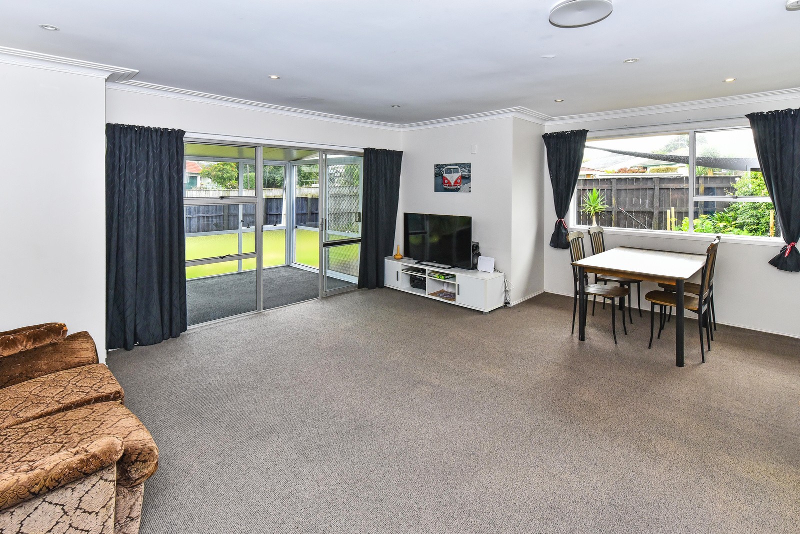 1/6 Tina Place, Sunnyhills, Auckland - Manukau, 4房, 0浴