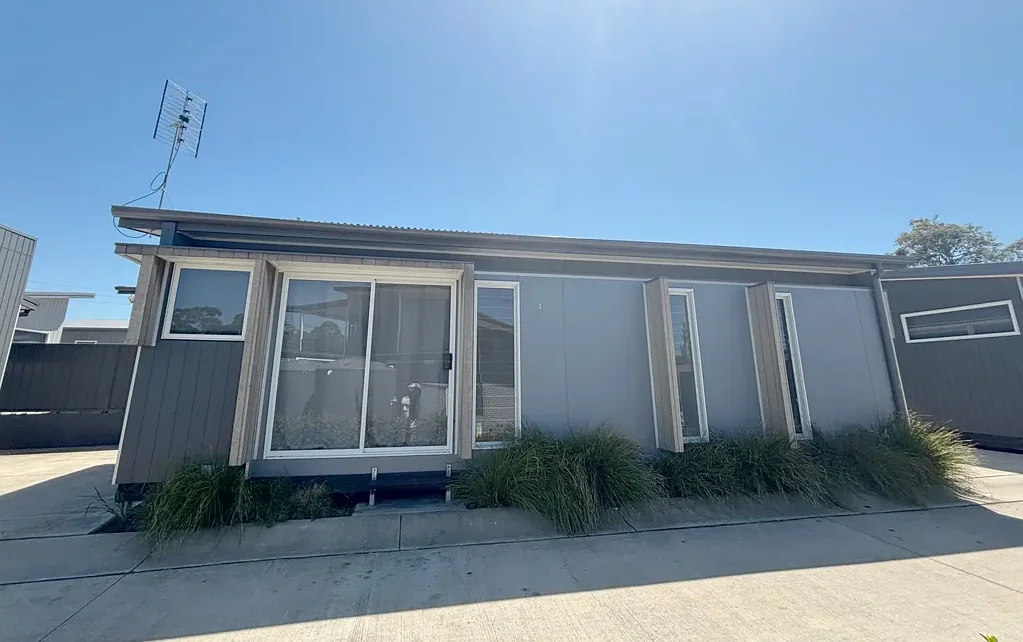 Two Bedroom Apartment at Thornton Apartments 🏡
