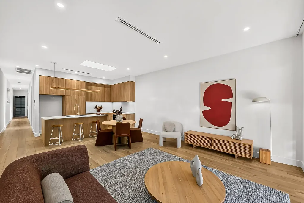 Hectorville 3房  MODERN LIVING BEAUTIFULLY REIMAGINED – RECENTLY COMPLETED THREE-BEDROOM HOME WITH HIGH-SPEC SELECTIONS AND ARCHITECTURAL FLAIR