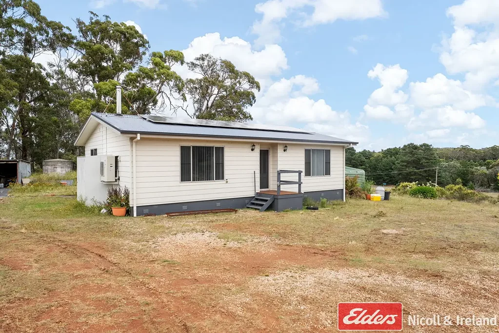 Yetholme  A HOME AMONG THE GUM TREES!