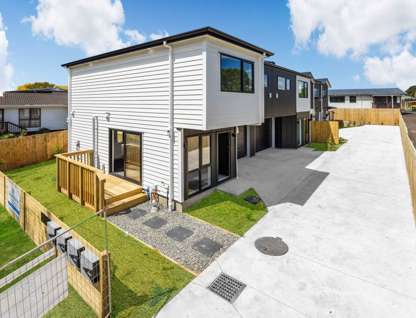 1/21 Caringbah Drive, Papatoetoe, Manukau City, Auckland, 3房, 2浴, 整租城市屋