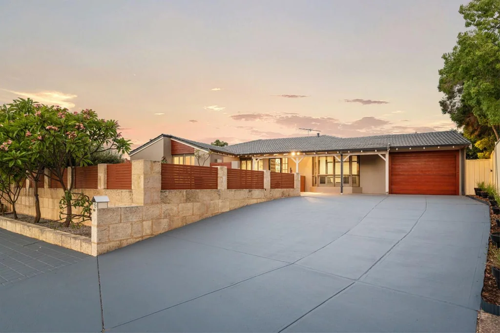 Greenwood 4 Bedroom Modern Family Retreat