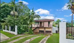 27 Minoa Street, Woodridge