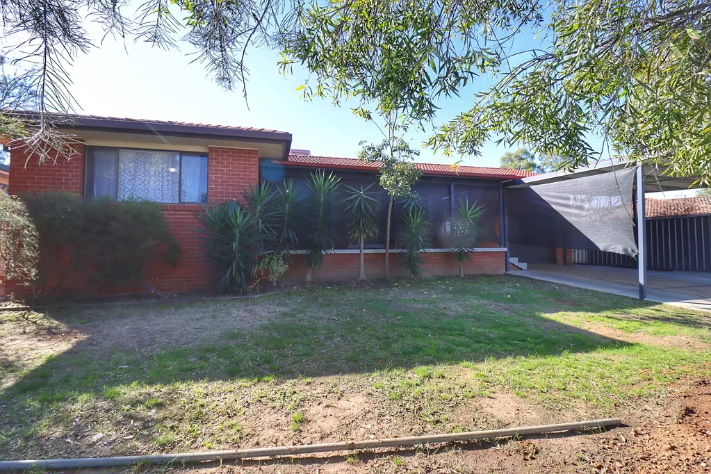 Cowra 3 Bedroom Move in Ready to Enjoy