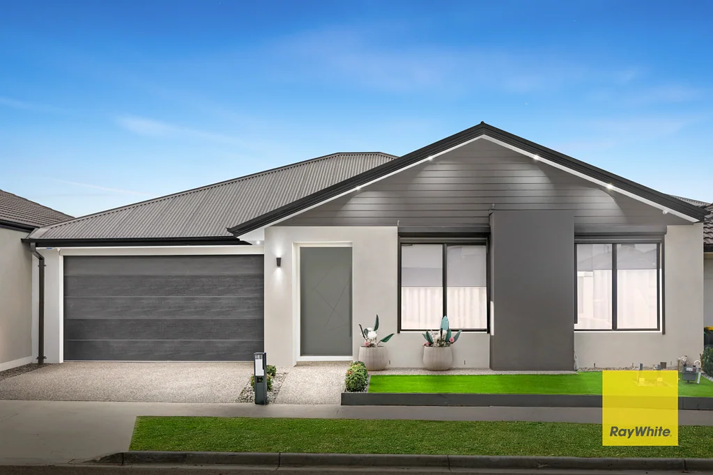 Mickleham 4Phòng ngủ Ultra-Modern Family Living with Two Master Suites in the Heart of Mickleham