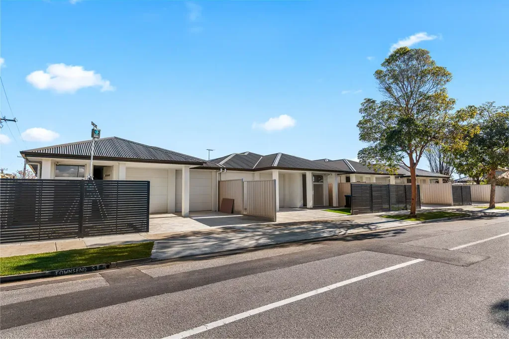 14 Townsend Street, Ottoway, SA 5013