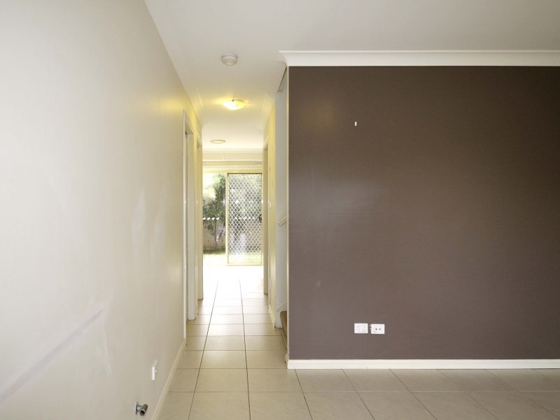 UNIT 4 38 HILLCREST RD, QUAKERS HILL NSW 2763, 0房, 0浴, House