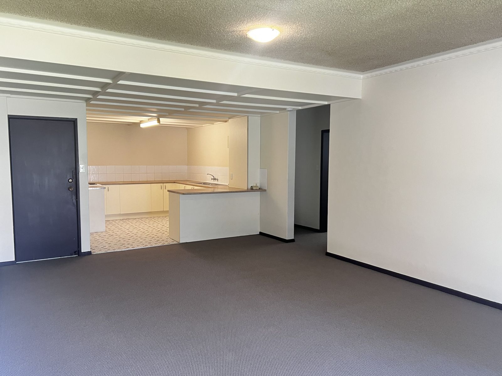 UNIT 2 1 BURRA ST, SURFERS PARADISE QLD 4217, 0 Bedrooms, 0 Bathrooms, Unit