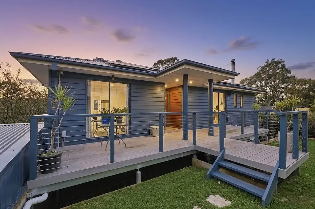 Bowen Mountain 4chambre DISCOVER THE PERFECT FAMILY ESCAPE WITH SPACE, COMFORT, PRIVACY & PEACEFUL MOUNTAIN LIVING-THIS HOME IS TUCKED PLEASANTLY AWAY DOWN A PRIVATE DRIVEWAY