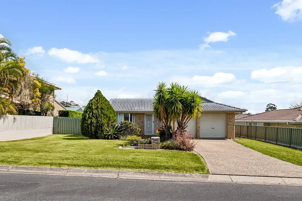 32 Falvey Crescent, Goodna, QLD 4300
