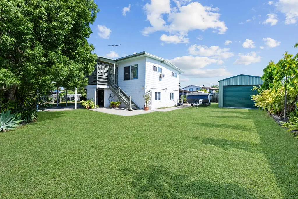 1 Telina Drive, Beaconsfield, QLD 4740