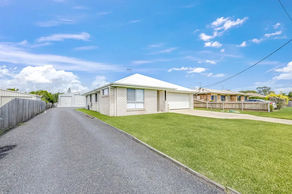 57 Shell Street, Burnett Heads, QLD 4670