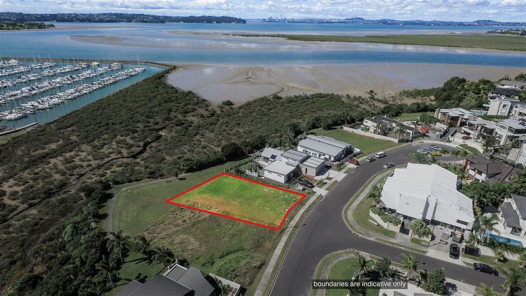 56 Seacrest Drive, West Harbour, Auckland - Waitakere, 5 कमरे, 0 बाथरूम