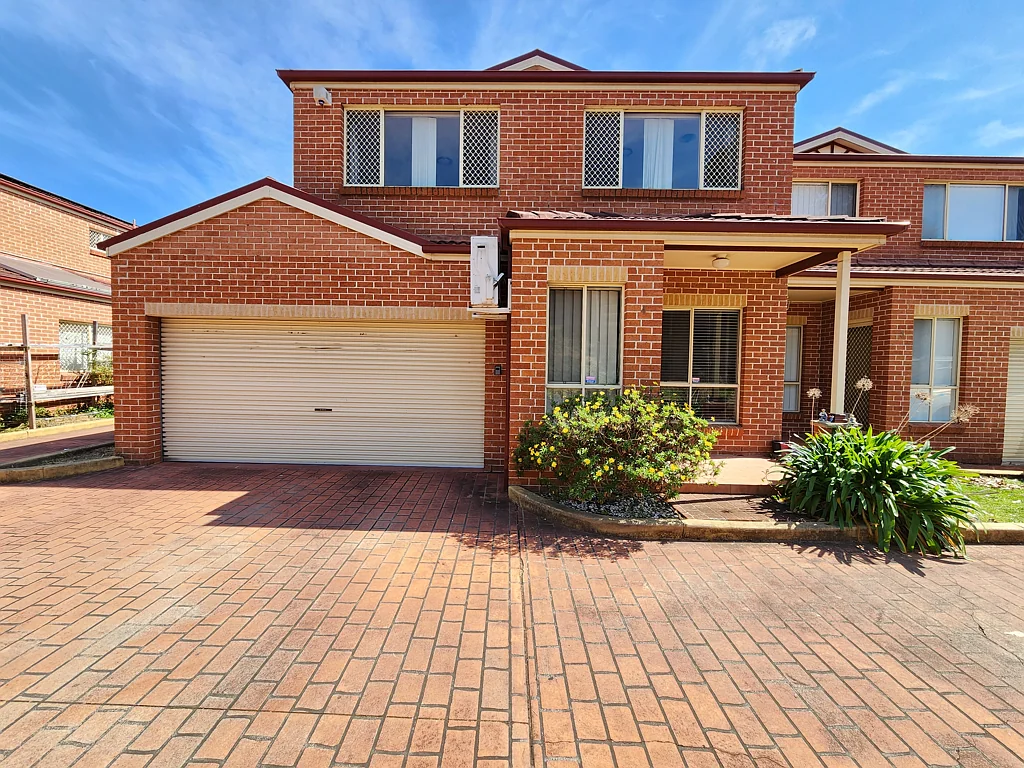 4/114 Graham Avenue, Lurnea, NSW 2170