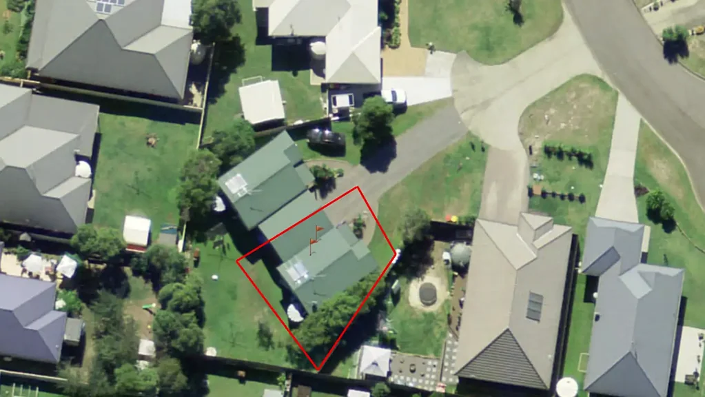 Modern Duplex Minutes from Dungog
