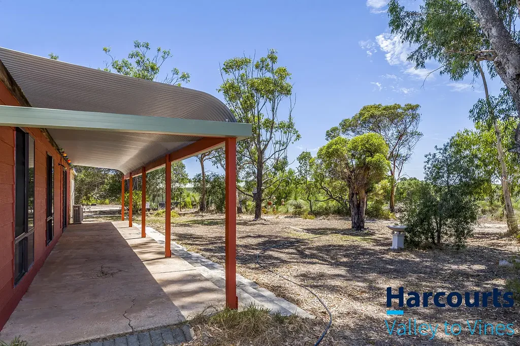 70 Kangaroo Way, Nilgen, WA 6044